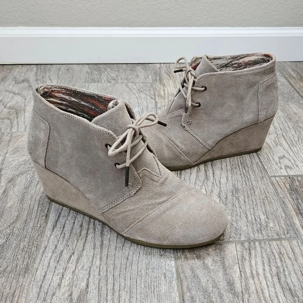 Toms Kala Suede Wedge Ankle Boots